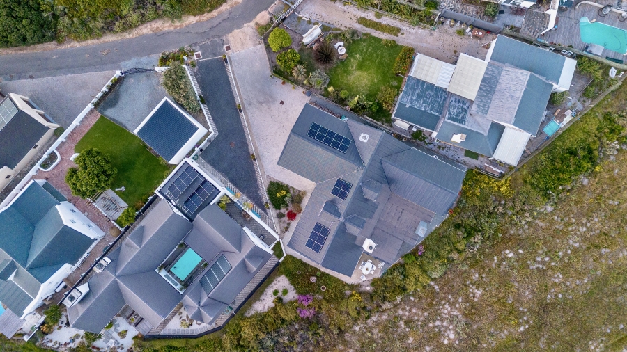 4 Bedroom Property for Sale in Grotto Bay Western Cape